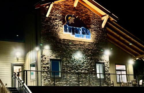 The Sugar Suite - Renovated with a View! Ski IN-OUT! Heated POOL, Hot tub, sauna, gym, AC, EV, adjustable bed - Foto 53