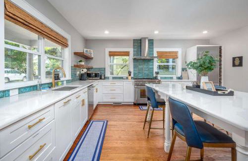 Stylish Durham Retreat - Walkable Sleeps 6 - Foto 10