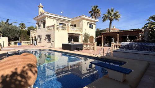 Luxury Villa - pool, hot tub, aircon, TVs, home cinema, office, Gbit Internet, sports equipment - Foto 2