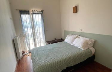 Sea View Serenity 3BR Home near Beach & Town - Foto 7