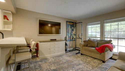 Near Airport and Interstate Houston Area Townhome - Foto 4