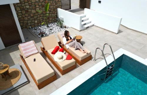 Valantina's & Mannouel Lardos Luxury Villas - Photo 1