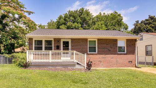 4 Mi to Hampton Coliseum Home with Yard! - Foto 3