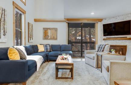 Arroyo by Avantstay Peaceful Mountain Townhouse w/ Large Private Balcony - Foto 4