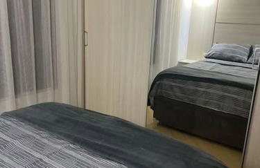 1 quadra da Praia e da Roda Gigante - Foto 4