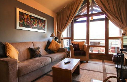 Exceptional 3 bed Penthouse with fireplace and stunning views - Foto 50