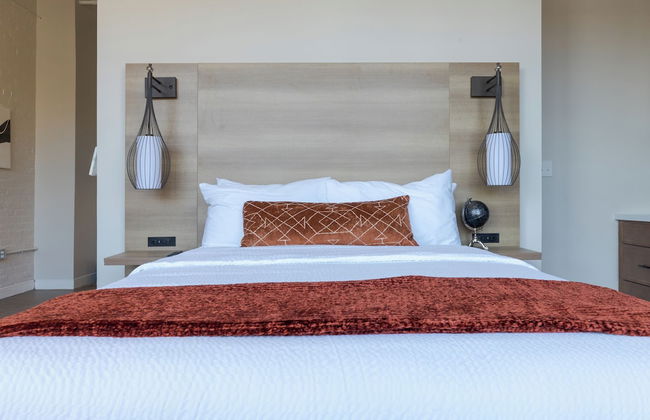 Unique Historic Experience Conveniently Located in the Heart of Cincinnati - Foto 17