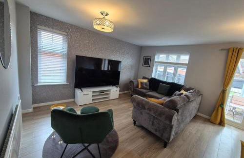 Home from home - ample parking - Foto 3