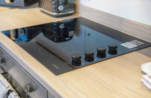 NEW! 4BR in Stanley - Foto 34