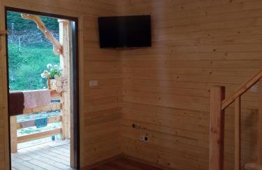 Domki nad rzeką w Komańczy - Foto 19