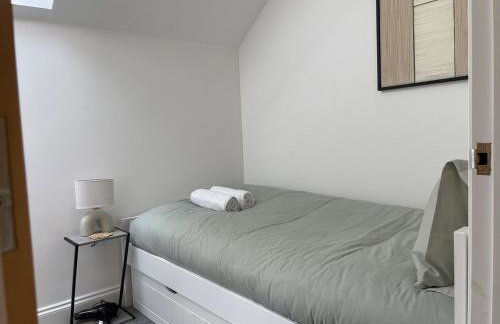 Iris Group Stay 8-BR Free Parking - Foto 30