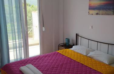 Almira Ghouse - Foto 27