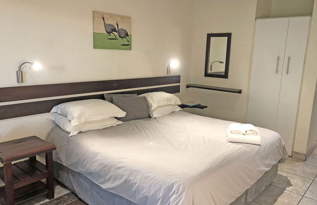 Hills and Dales Accommodation - Photo 10