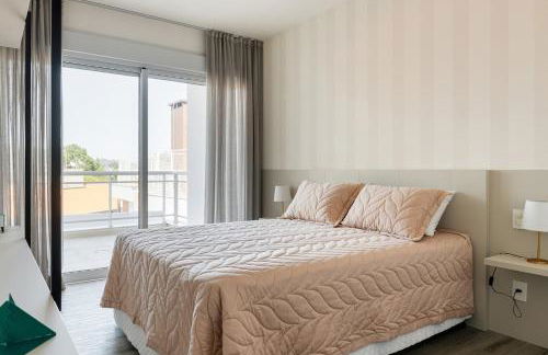 Cobertura em Resort Pé na Areia com Piscina Hidro - Foto 16