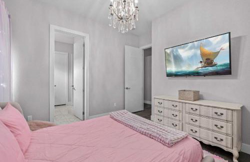 Luxury 6BR Villa w Pool & Cinema 4mi to Disney - Foto 59