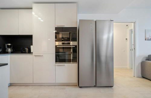 Magical 2BR Condo in the Heart of Cambrils - Photo 11