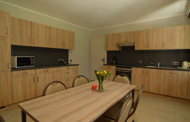 Elegant Villa in Stavelot With Fitness and Playroom and an Incredible Garden - Photo 9