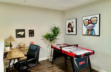 Spacious 4 bedroom House in University area close to PNC pavilion - Foto 33