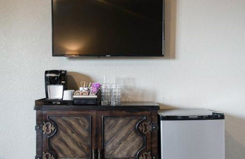 The Century Oak: 3-Unit Estate next to Remi's Ridge & Hayes Hollow - Photo 17