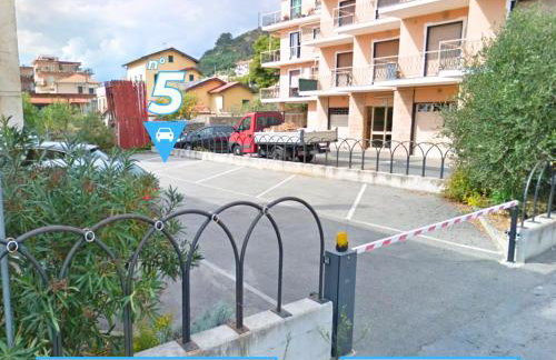 [POSTO AUTO GRATUITO] Relax a 30 metri dal mare - Photo 30