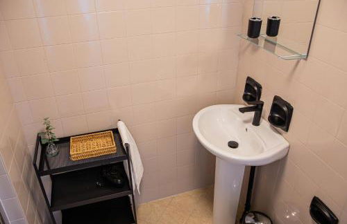 CHEZ ALICE Casa Accogliente Vista Lago con aria condizionata - Foto 21