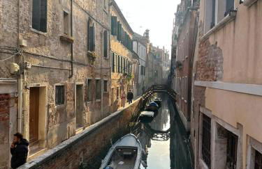 Canal View Boutique Apartment - Foto 36