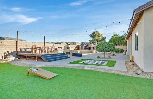 Luxury 5BR Villa Pool Hot Tub RV Friendly - Foto 32