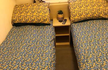 Two x 6 Berth static caravan on Lyons Robin Hood Rhyl North wales - Photo 59