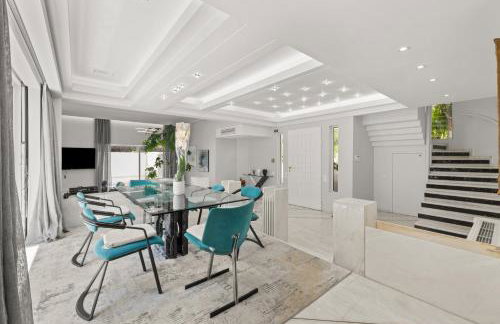 Luxury Villa with Pool, BBQ & Garden in Vouliagmeni - Foto 18