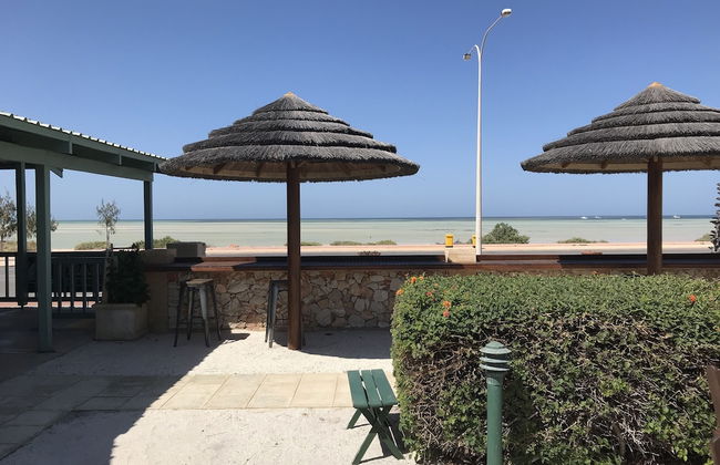 Shark Bay Seafront Apartments - Photo 50