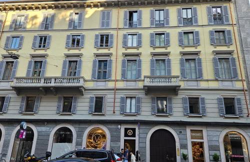 Exclusive top floor 2-bedroom flat - Photo 44