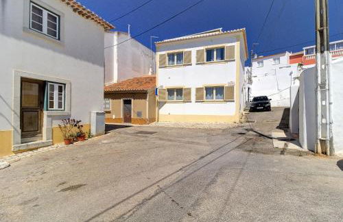 Amazing Home with Balcony & Barbecue - Foto 40