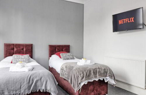 Beautiful Spacious four bedroom house with parking for 2 cars, 5 minute walk to southend station - Foto 9