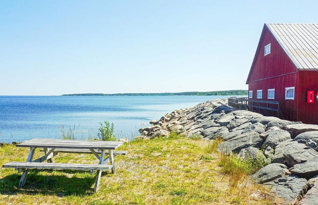 4 Person Holiday Home in Hallnas-by Traum - Photo 20