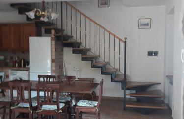 Fine 5 bedroom Farmhouse - Photo 49