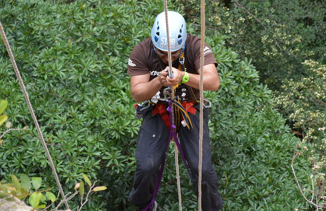 Discesa in corda doppia nella Doline dei Pappagalli - Foto 1