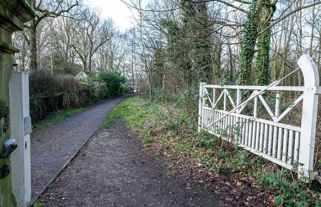 Spacious Cosy 2 Bedroom House by Bridgewater Canal - Foto 23