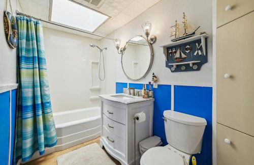 Boyne City Cottage Walk to Downtown and Lake! - Photo 15