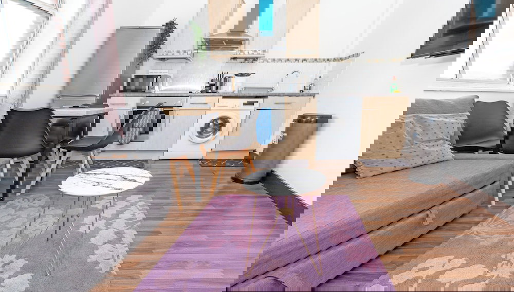 Modern 2-bed Home - Sleeps 6 & Free Parking - Foto 1, Imagen principal