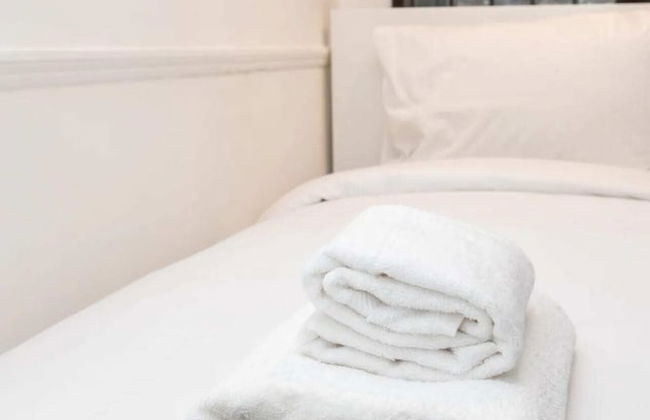 Spacious & Welcoming 4BD House - Kennington - Foto 4