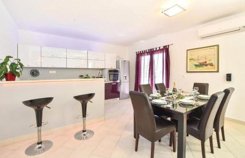 Three-Bedroom Apartment In Split - Foto 19