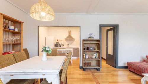 Apartamento KUIA con vistas frontales a la Ría de Bilbao cerca del metro - Foto 5