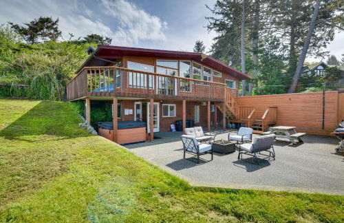 McKinleyville Getaway with Hot Tub and Ocean Views! - Foto 3