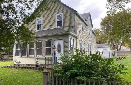 **Stylish Pet Friendly 3 Bedroom House** - Foto 2