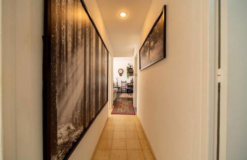 Sun-Drenched, Sea-View Apartment with Giant Patio! - Photo 24