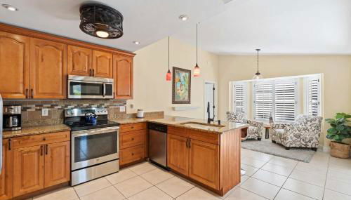 Pet Friendly Pool Home in River Reach of Naples FL - Photo 5