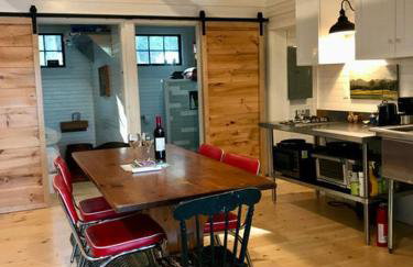 Lakefront Cottage by Country House Escapes - Foto 22