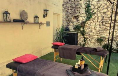 Appartement Love room avec jacuzzi et hammam privatisé Lieu insolite en amoureux Spa détente assurée avec de doux massages en options sur demande - Foto 14