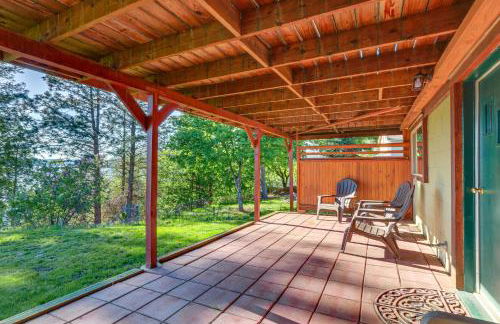 Harrison Home with Grill and Lake Views Walk to Town! - Foto 22