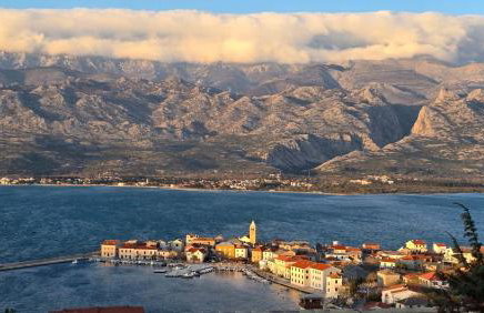 Luxury Beach Apartment Adria with Private Pool and Sea View - Photo 20